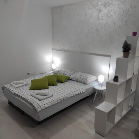 Apartman Jevrejska Banja Luka Luaran gambar